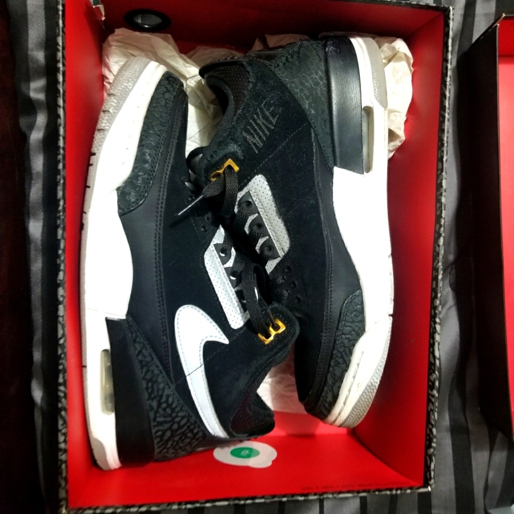 Jordan 3s